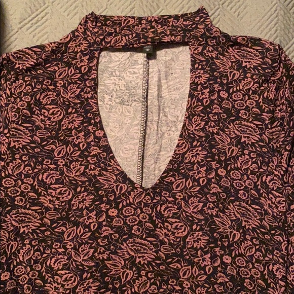 Express Dress - Picture 4 of 5